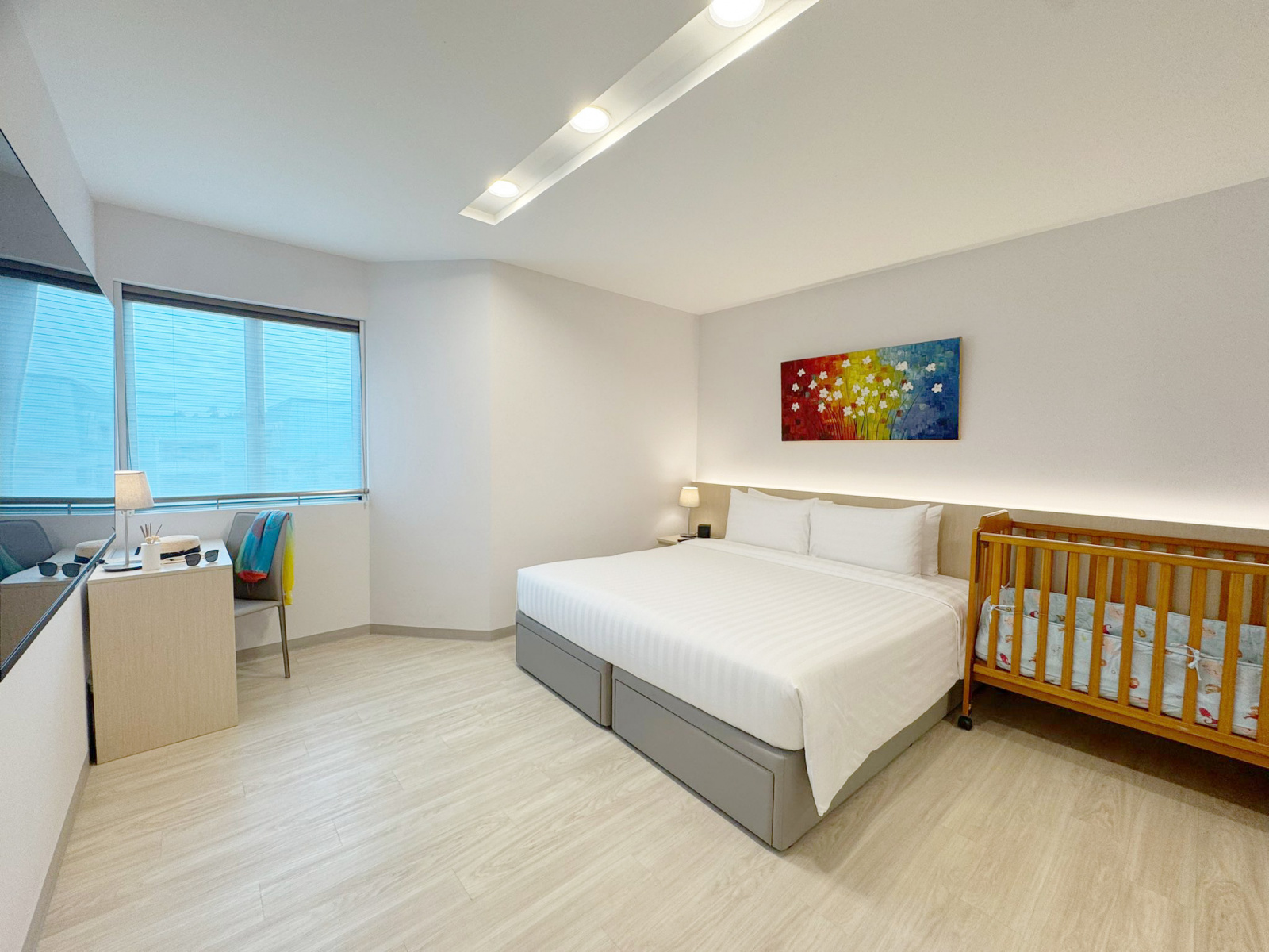 4BR